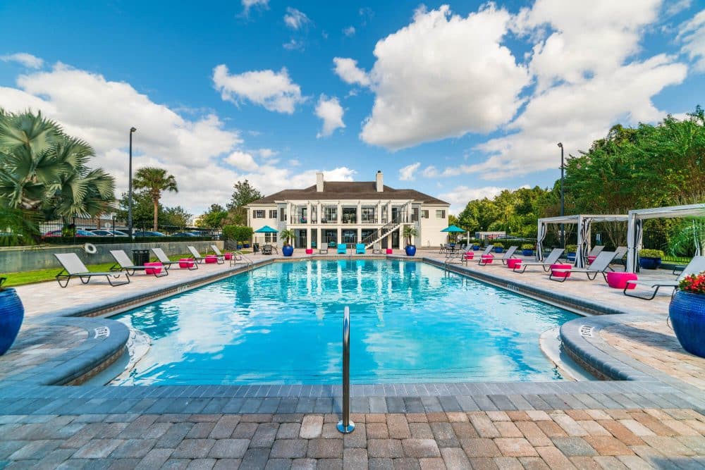 arden villas off campus apartments near the university of central florida ucf orlando resort style pool